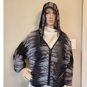 — Designer Alberto Makali (New York)  Cropped Mesh Zip Up Hoodie